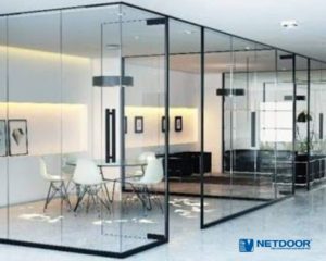Kinh doanh vật liệu nhôm kính phát t