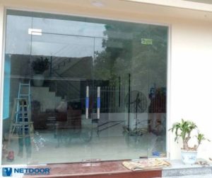 Lắp cửa thủy lực là lựa chọn của nhiều khách hàng