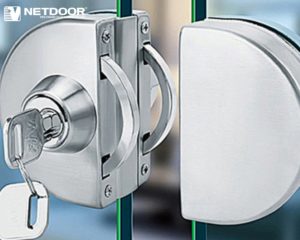 Sửa khóa cửa kính là mối quan tâm của nhiều khách hàng